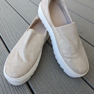 J Slides - Gold Tan Sneakers